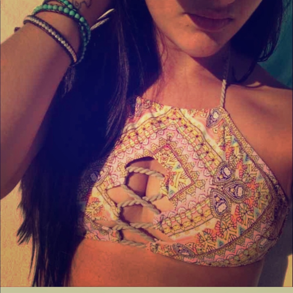 VS small bikini top